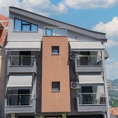 Dns Apartments Kavála ภายนอก รูปภาพ